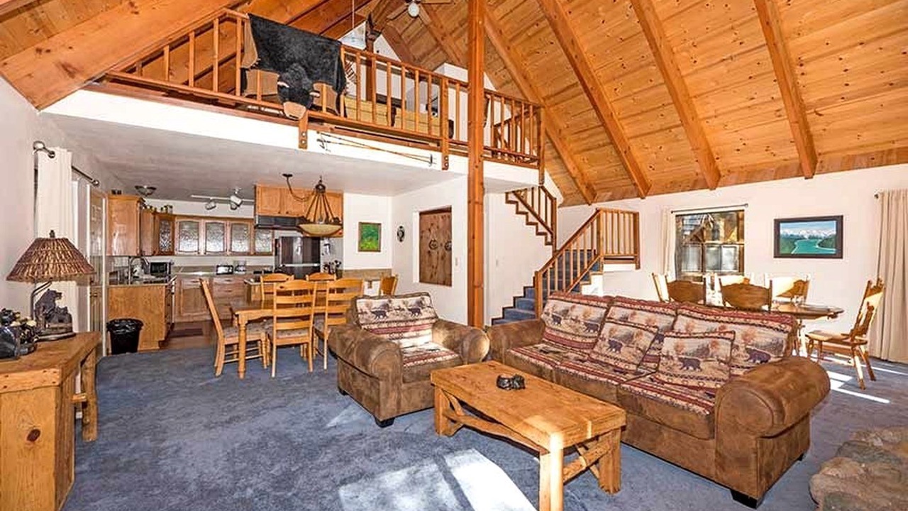 Photo of Livingroom in Tahoe Paradise