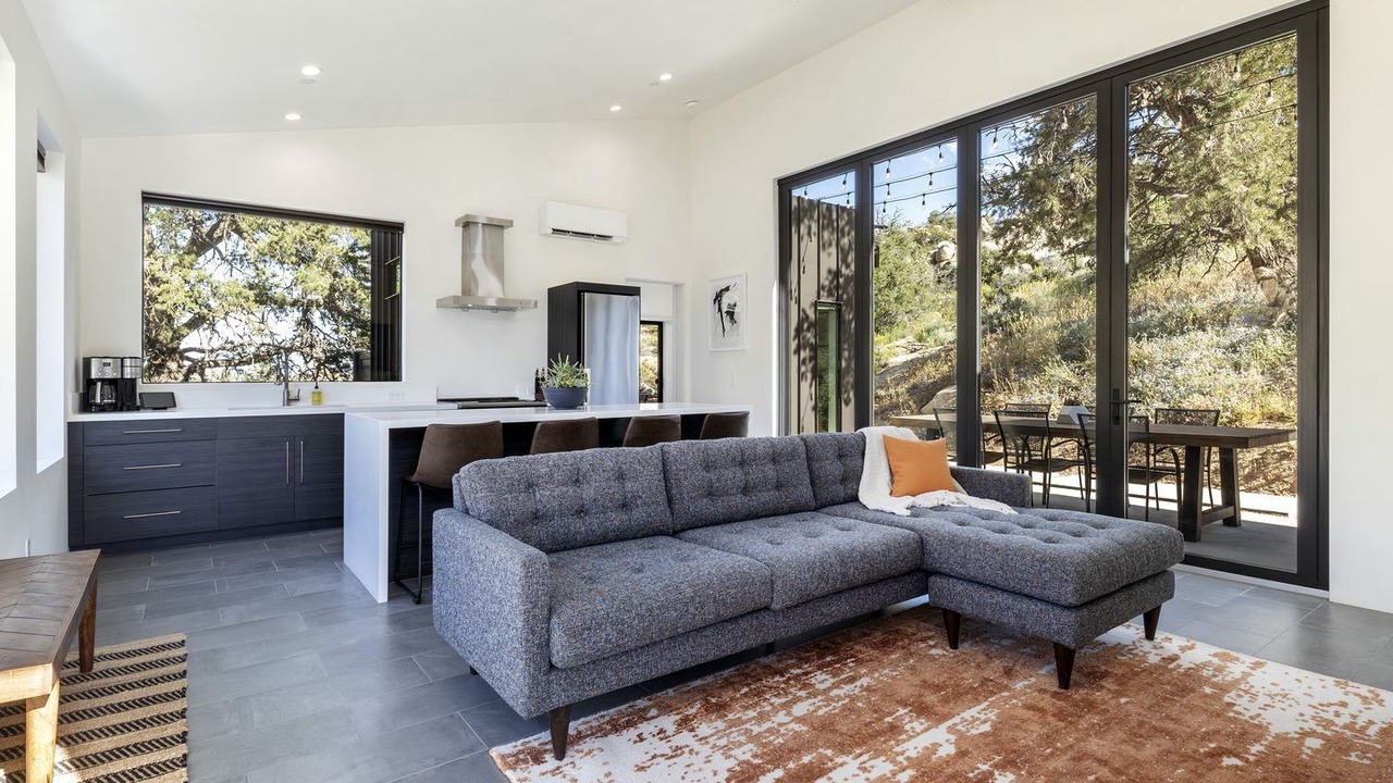 Photo of Livingroom in Yucca Valley
