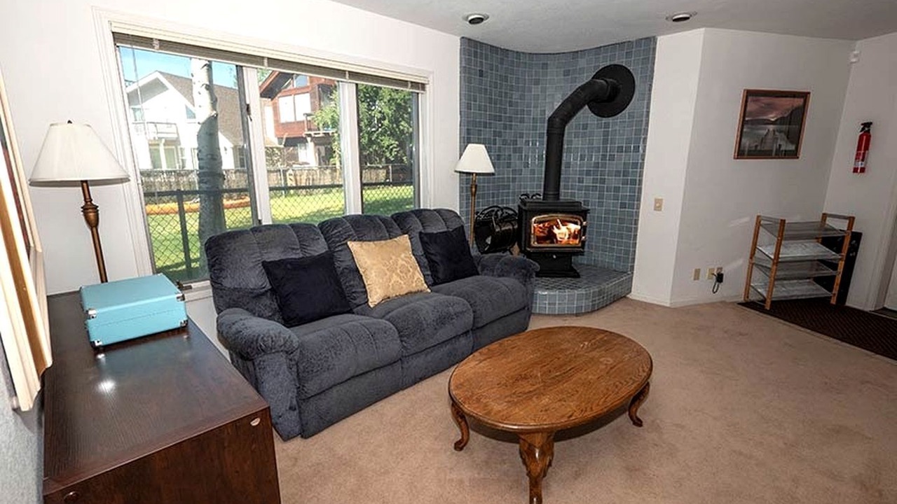 Photo of Livingroom in Tahoe Keys
