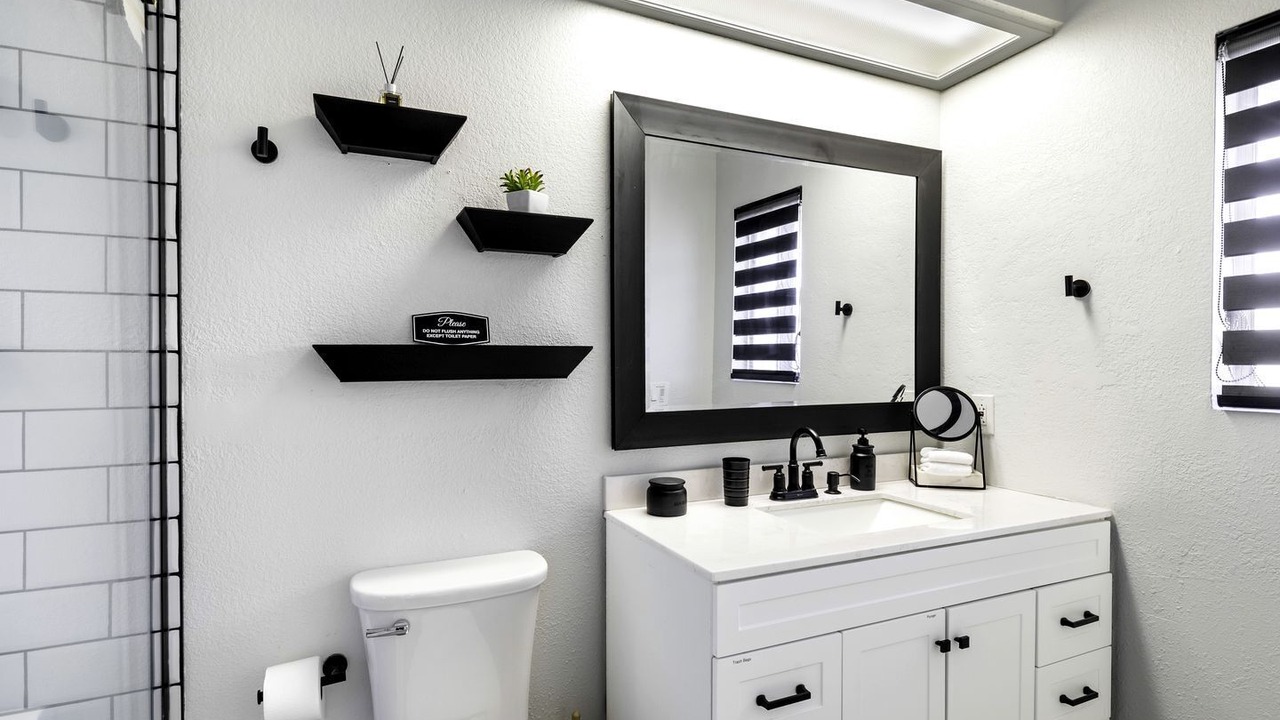 Photo of Bathroom in Yucca Valley