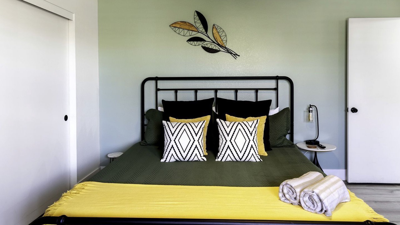 Photo of Bedroom in Yucca Valley