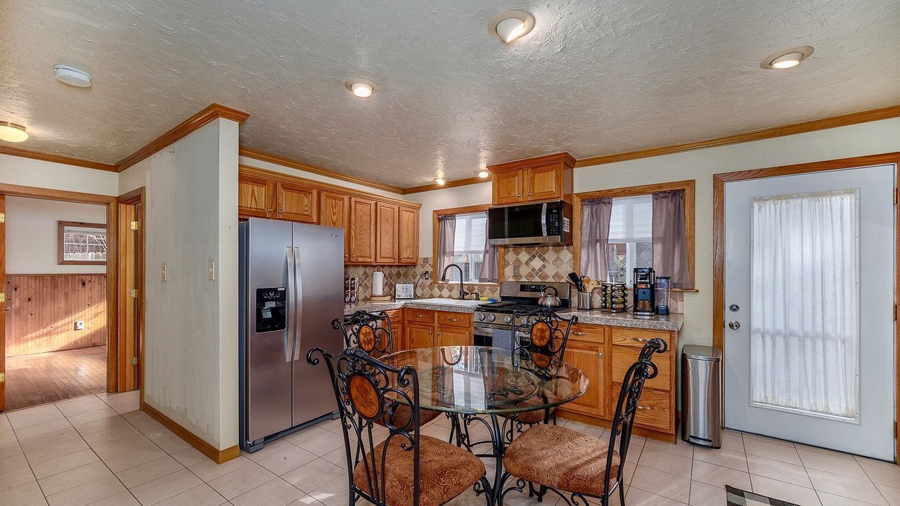 Photo of Kitchen in Sierra Tract