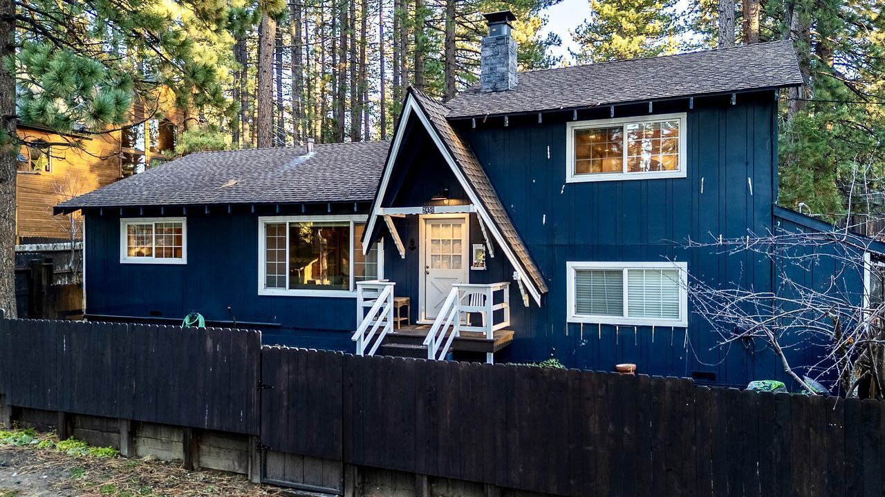 Photo of Outdoor in Sierra Tract