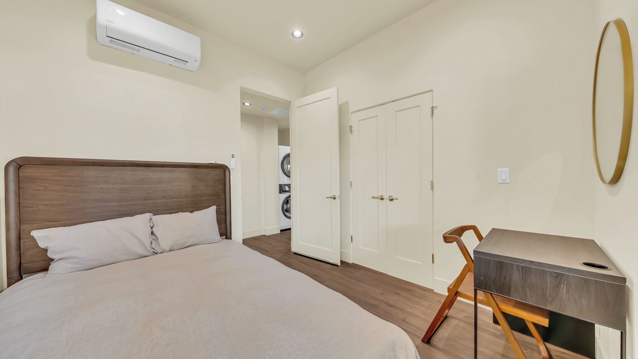 Photo of Bedroom in Central Davis