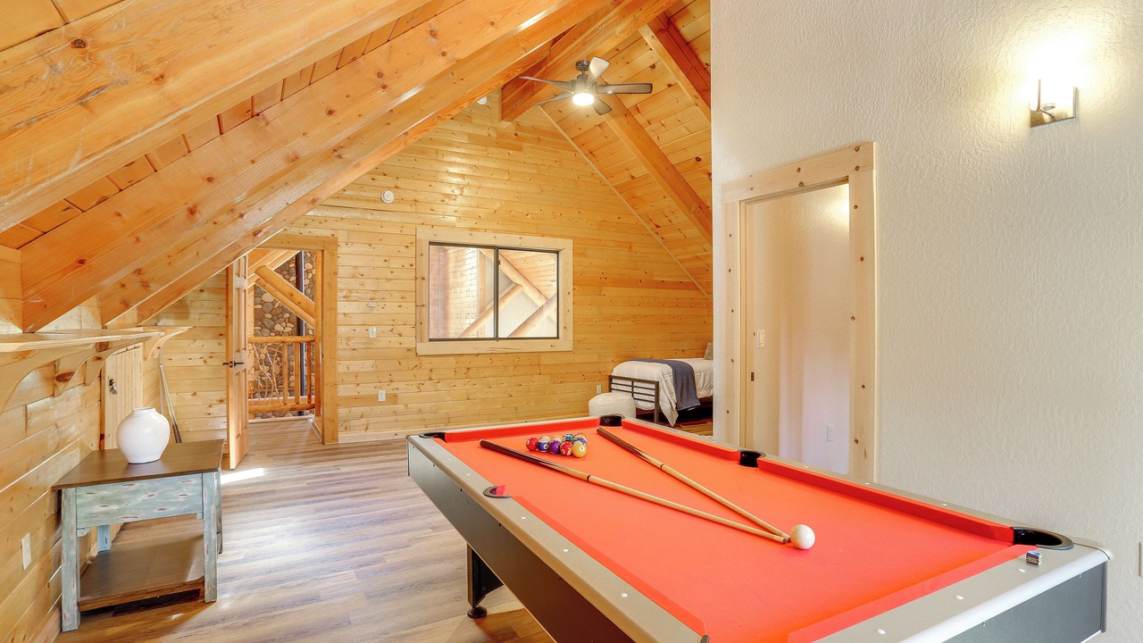 Photo of Bedroom in Lake Almanor Country Club