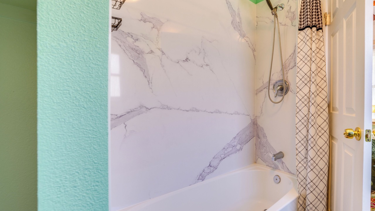 Photo of Bathroom in Tracy