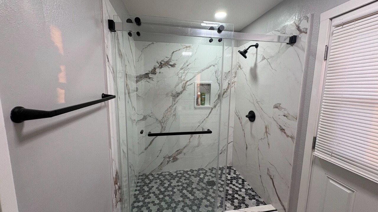 Photo of Bathroom in Oakley