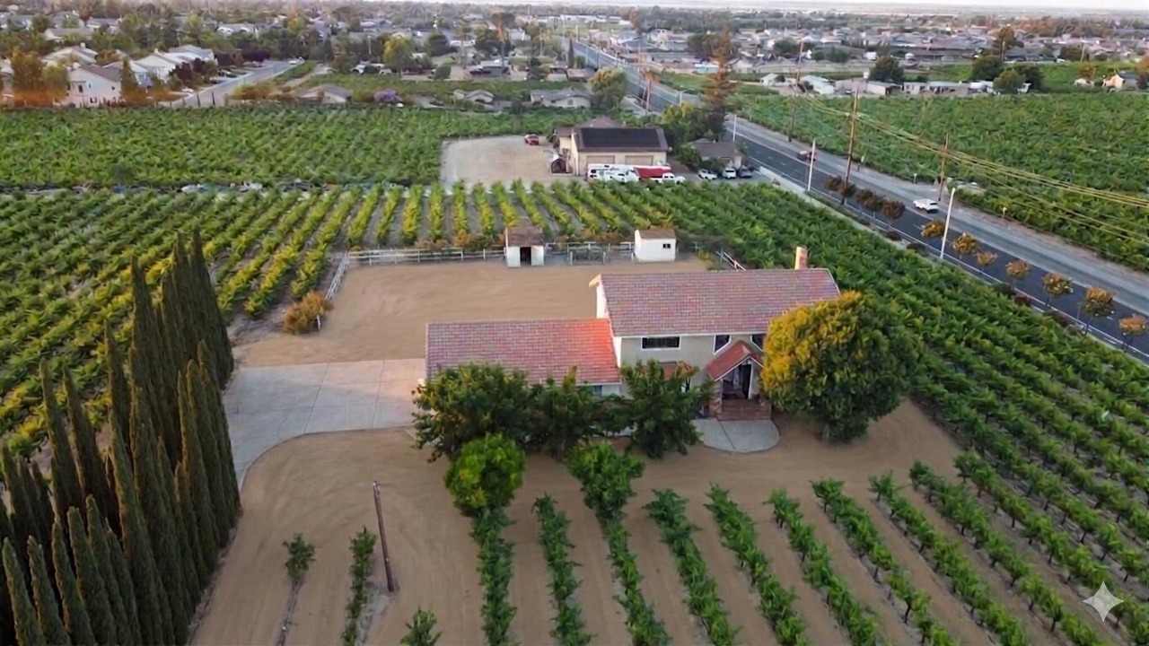 Photo of Outdoor in Oakley