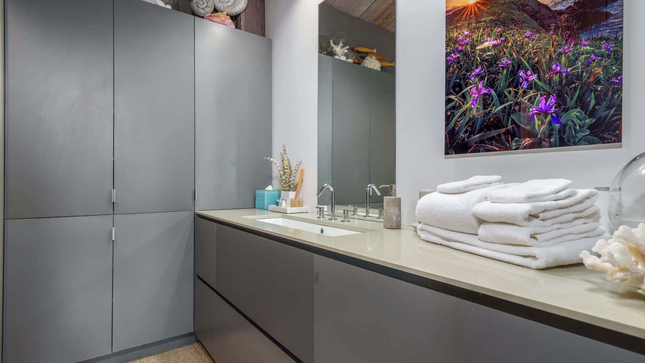 Photo of Bathroom in Sea Ranch