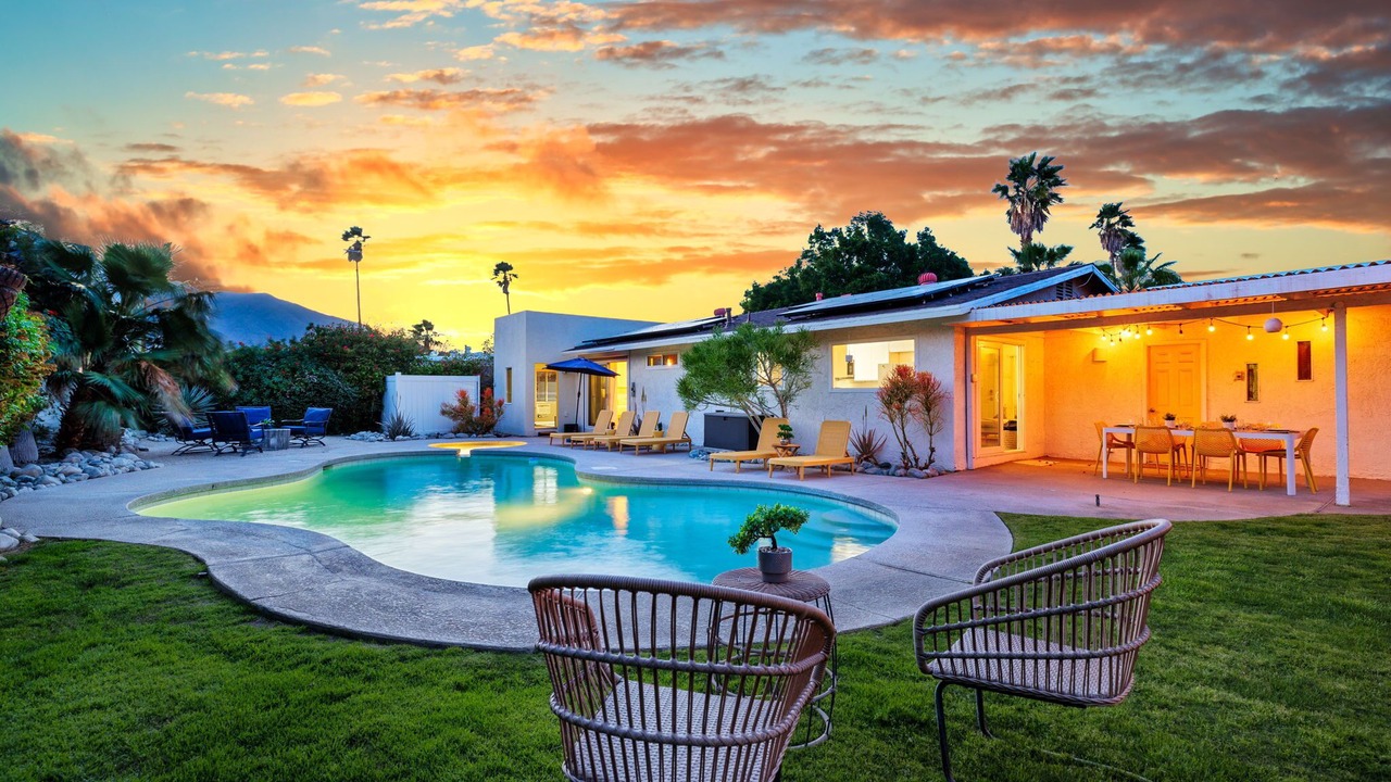 Photo of Outdoor in Desert Park Estates