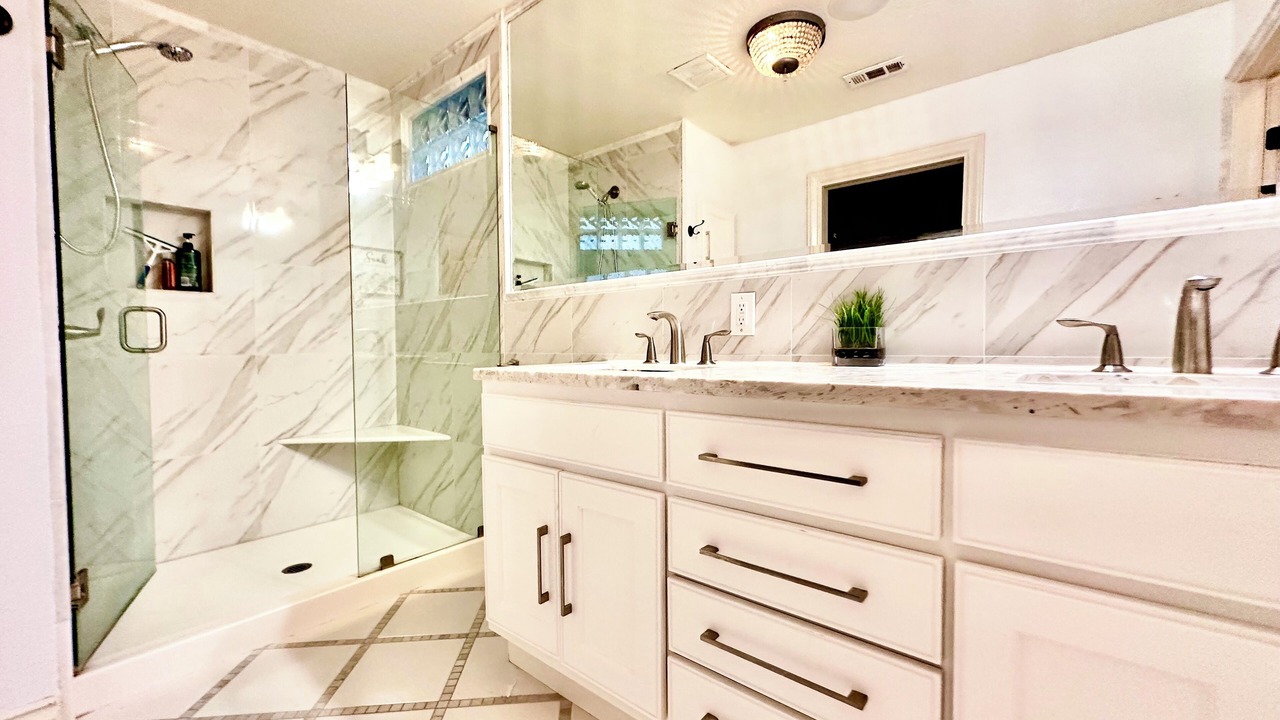 Photo of Bathroom in Southwest Anaheim