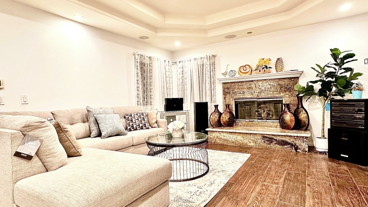 Photo of Livingroom in Southwest Anaheim