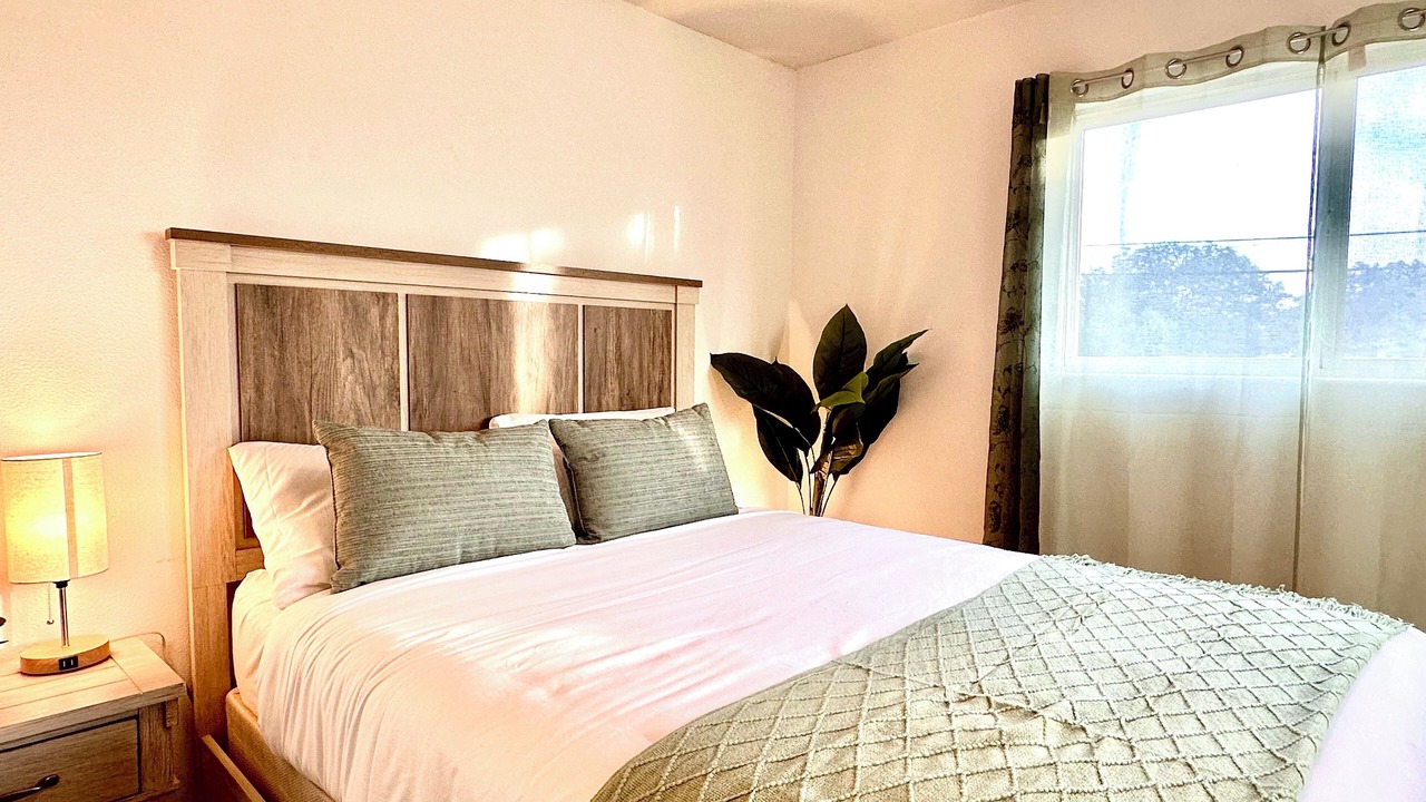 Photo of Bedroom in Southwest Anaheim