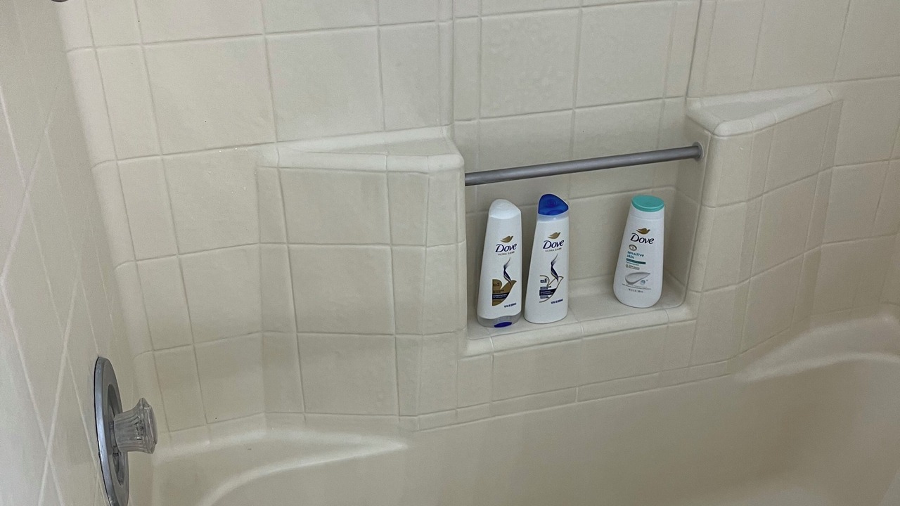 Photo of Bathroom in Bullhead City