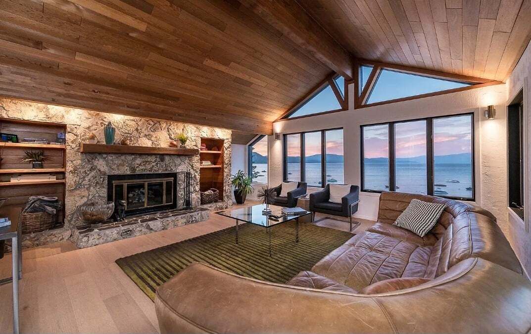Photo of Livingroom in Tahoma