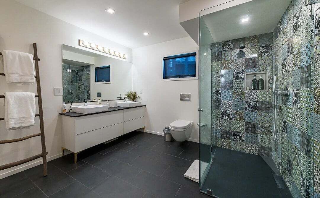 Photo of Bathroom in Tahoma