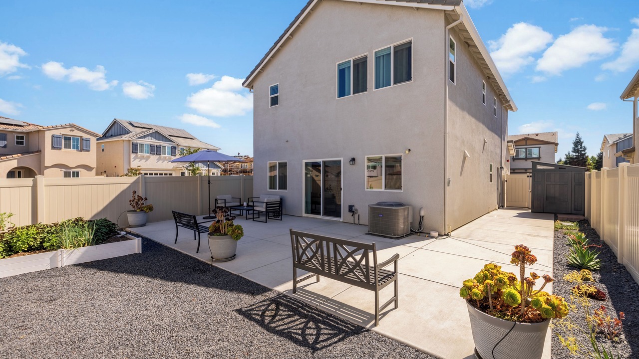 Photo of Outdoor in Elk Grove