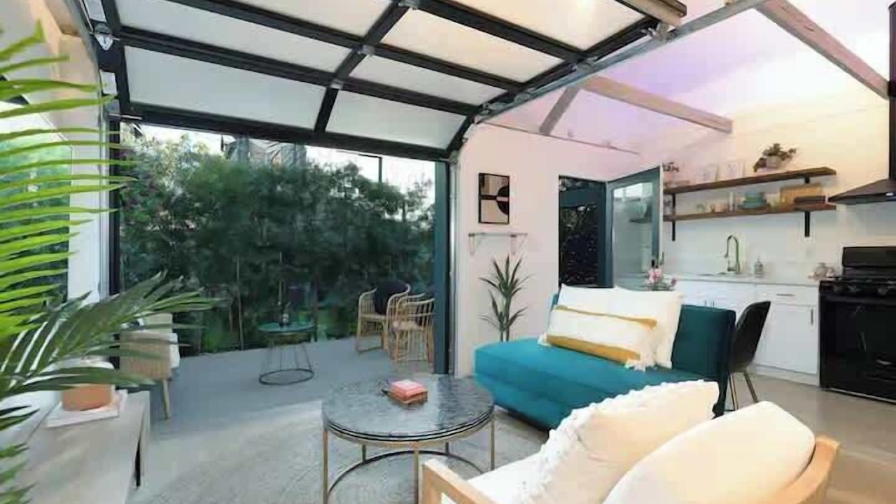 Photo of Livingroom in Little Italy
