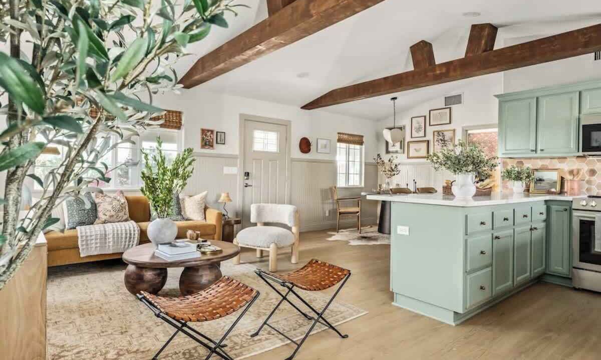 Photo of Livingroom in Yucca Valley