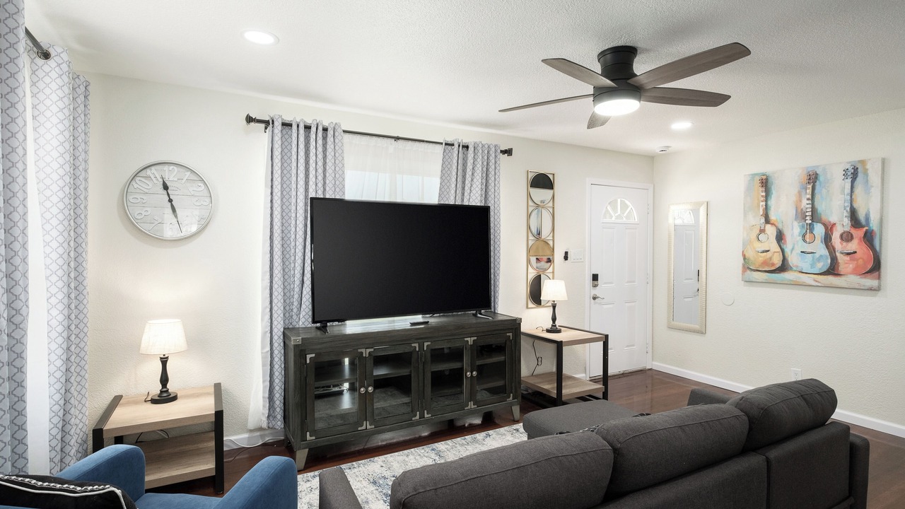 Photo of Livingroom in Fresno