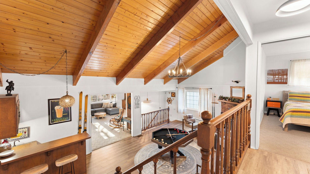 Photo of Bedroom in Crestline