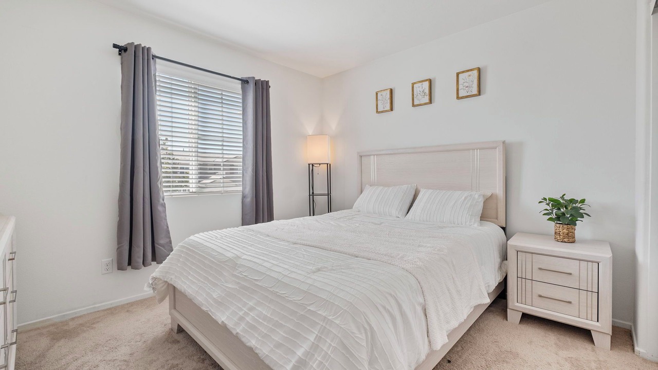 Photo of Bedroom in Victorville