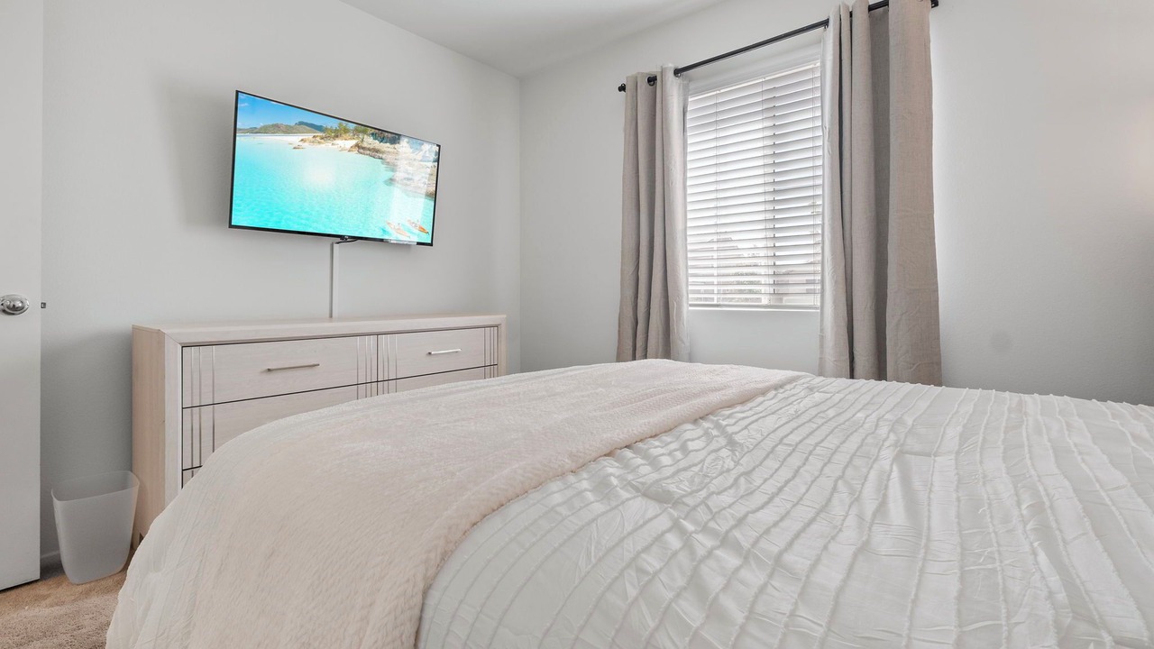 Photo of Bedroom in Victorville