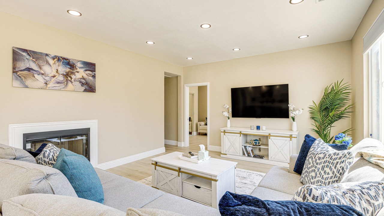 Photo of Livingroom in Beaumont