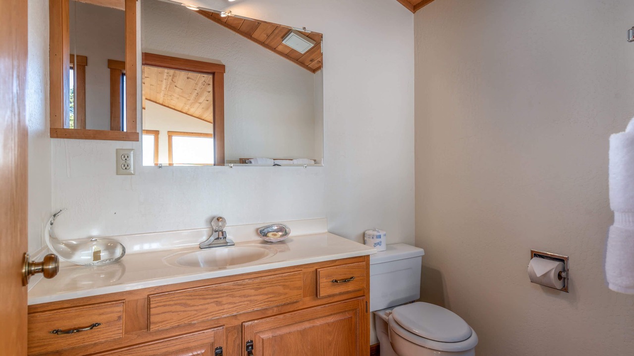 Photo of Bathroom in Sea Ranch