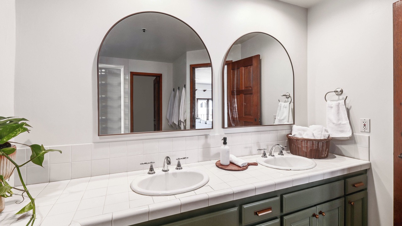Photo of Bathroom in Avalon