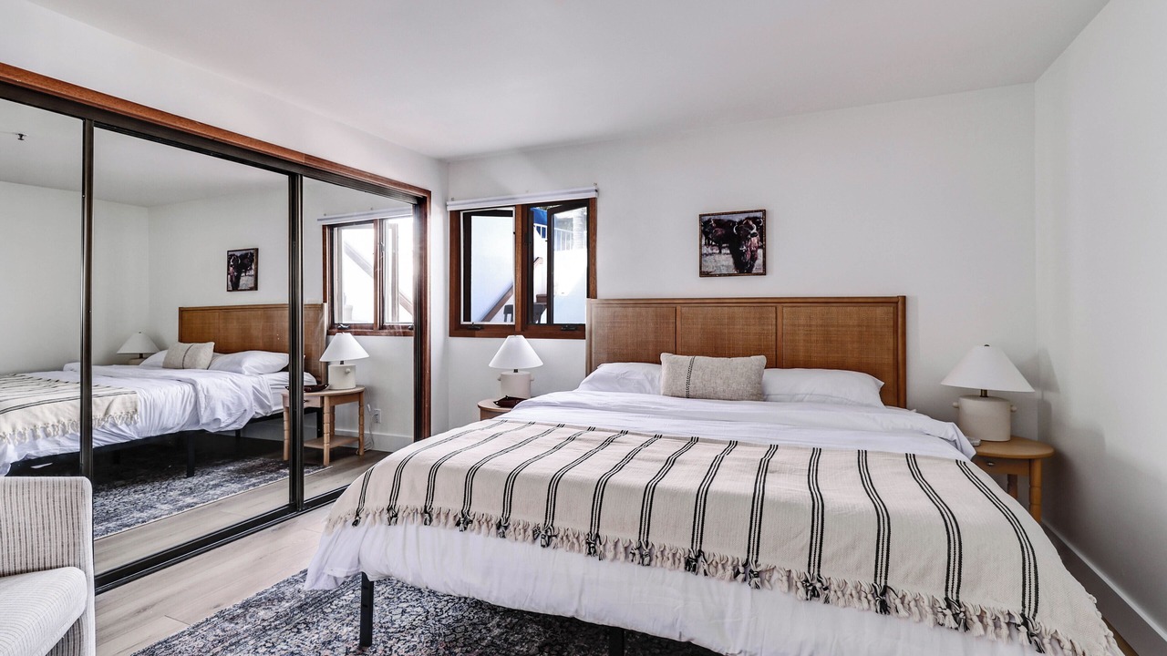 Photo of Bedroom in Avalon