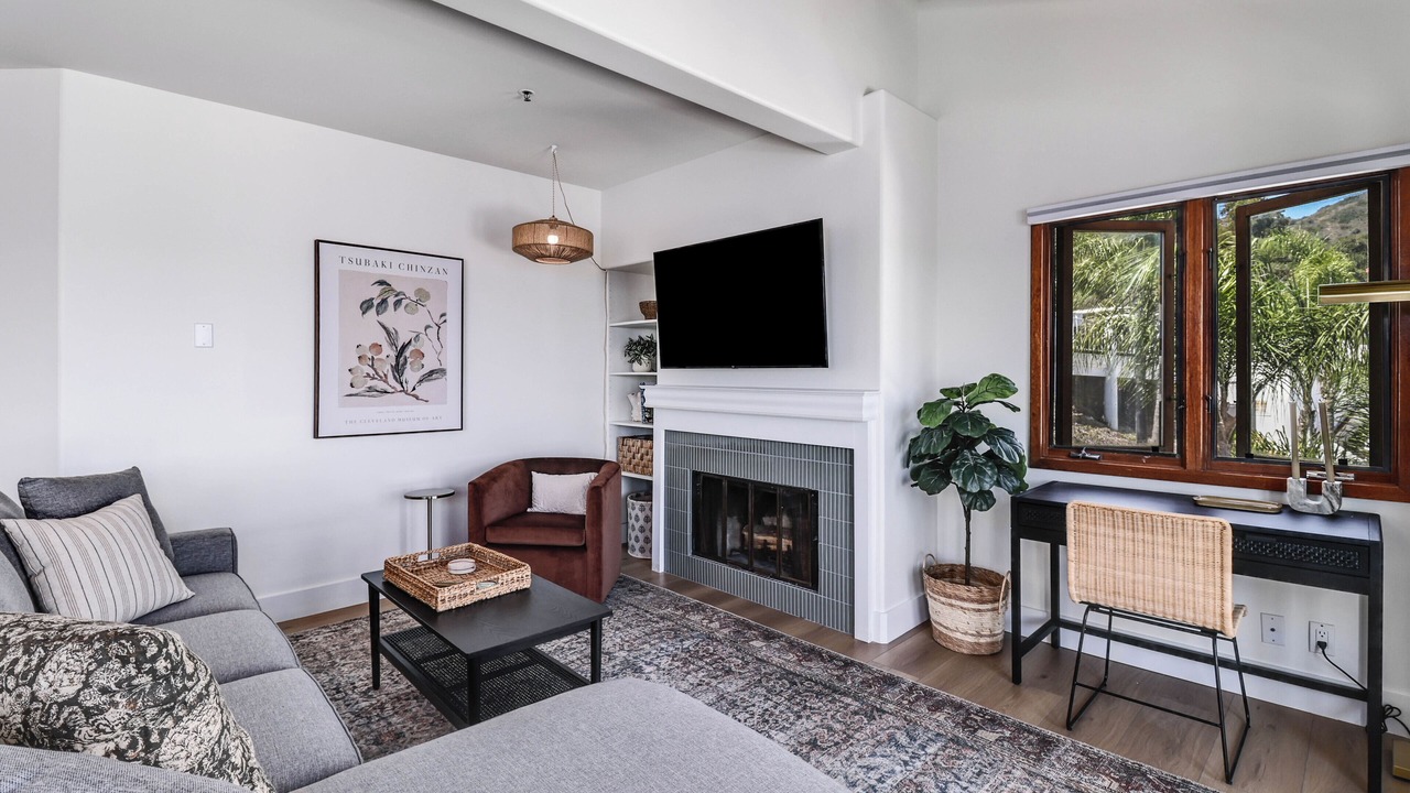 Photo of Livingroom in Avalon