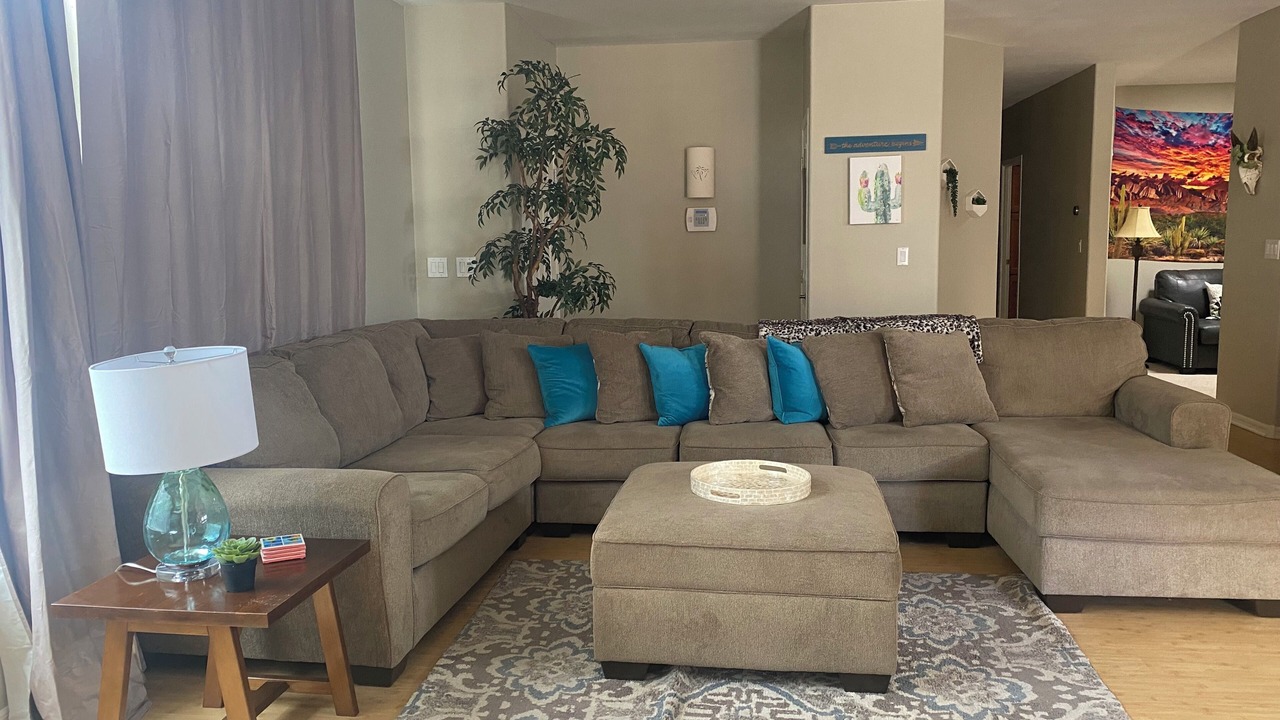Photo of Livingroom in Needles