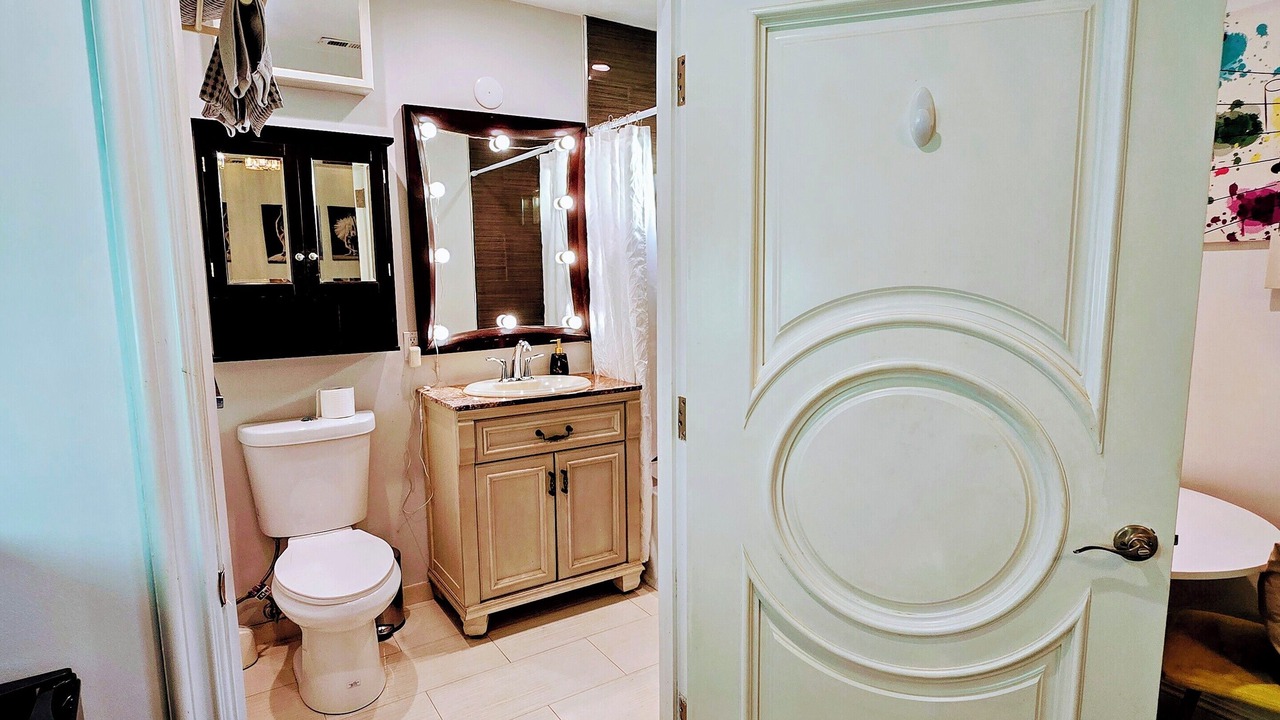 Photo of Bathroom in Reseda