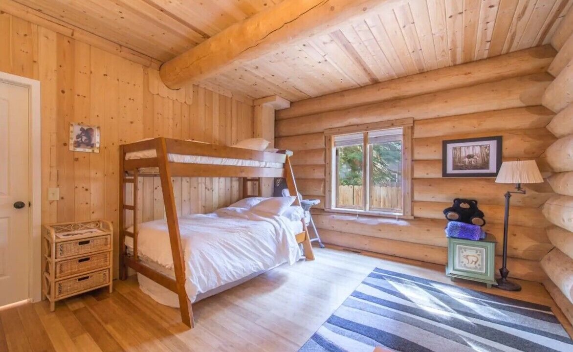 Photo of Bedroom in Tahoma