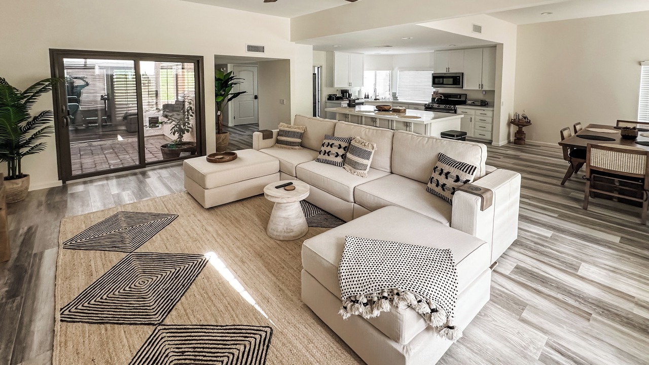 Photo of Livingroom in Palm Desert