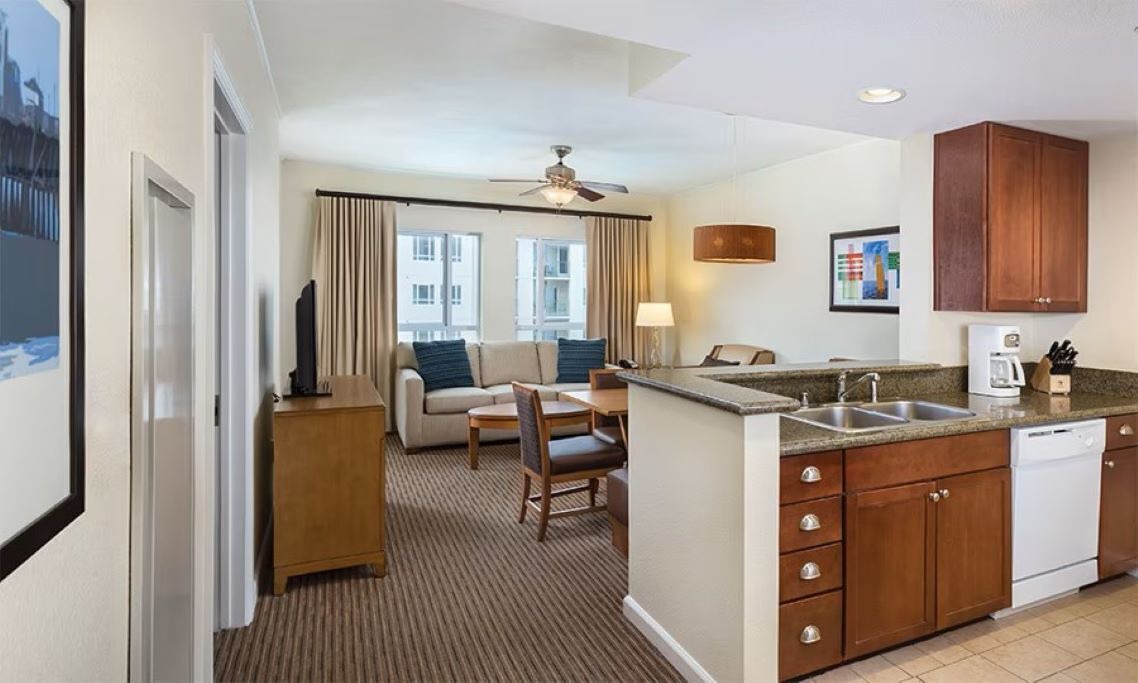 Photo of Livingroom in Townsite