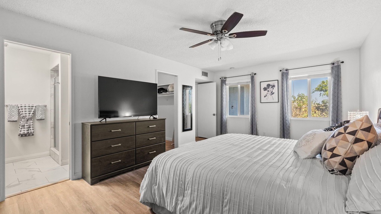 Photo of Bedroom in Pumpkin Center