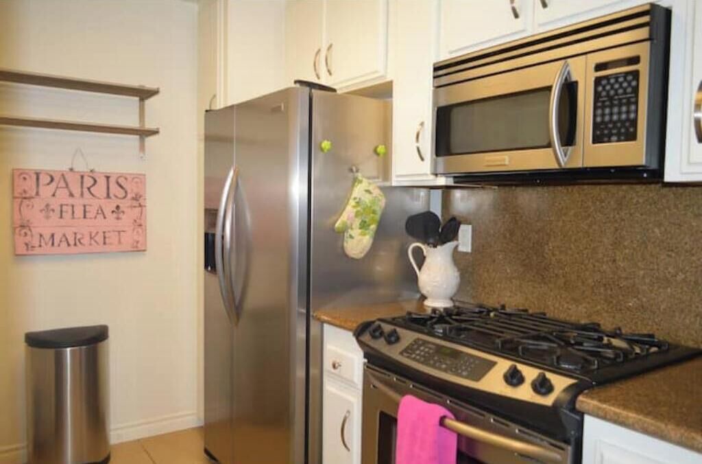 Photo of Kitchen in Burbank