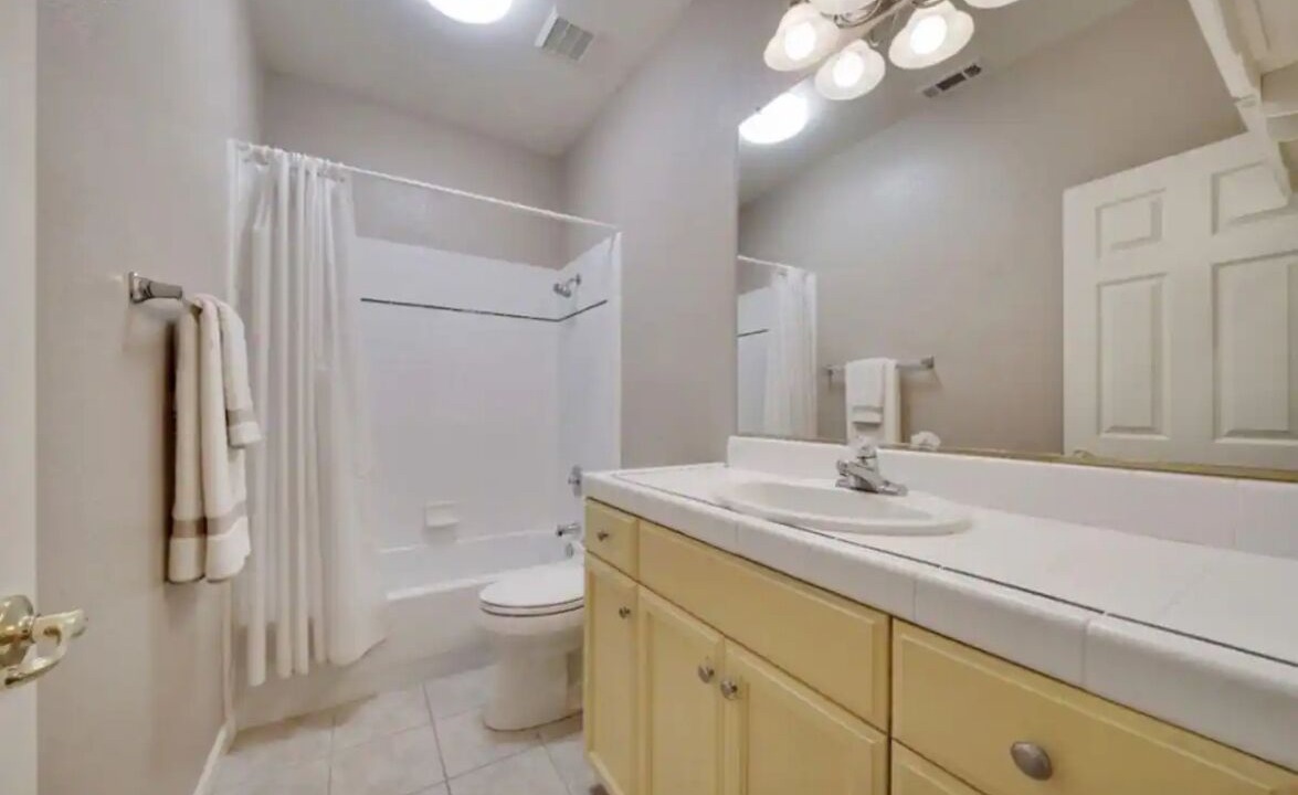 Photo of Bathroom in Ione