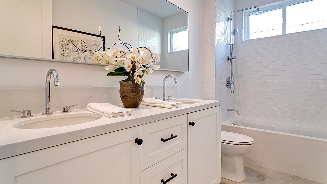 Photo of Bathroom in Washington Culver