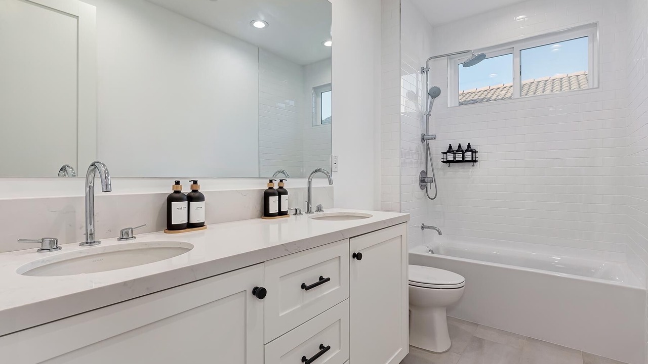 Photo of Bathroom in Washington Culver