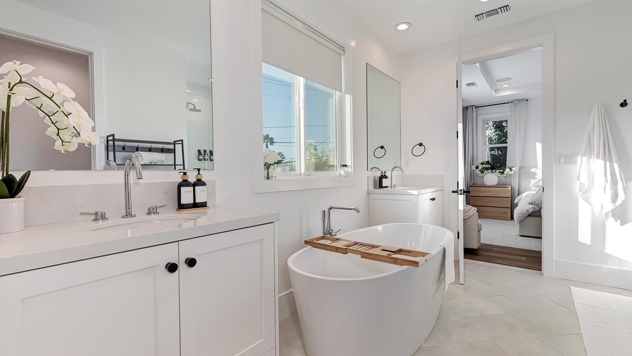 Photo of Bathroom in Washington Culver