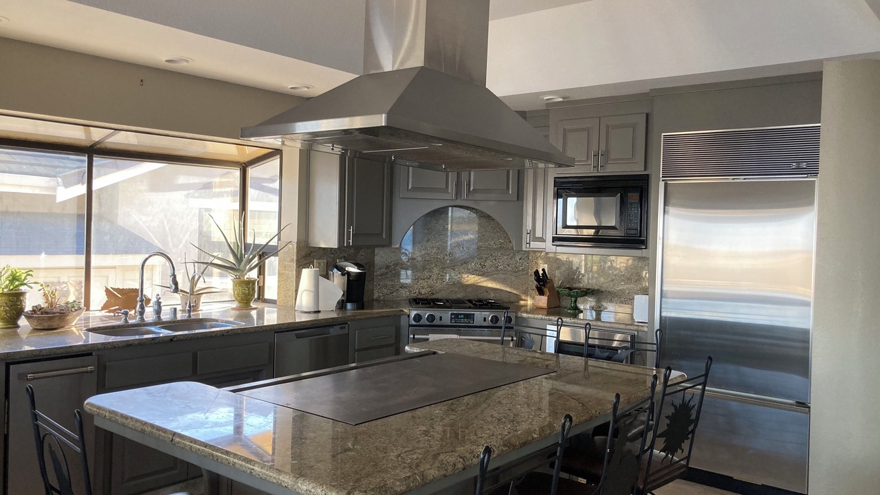 Photo of Kitchen in Discovery Bay