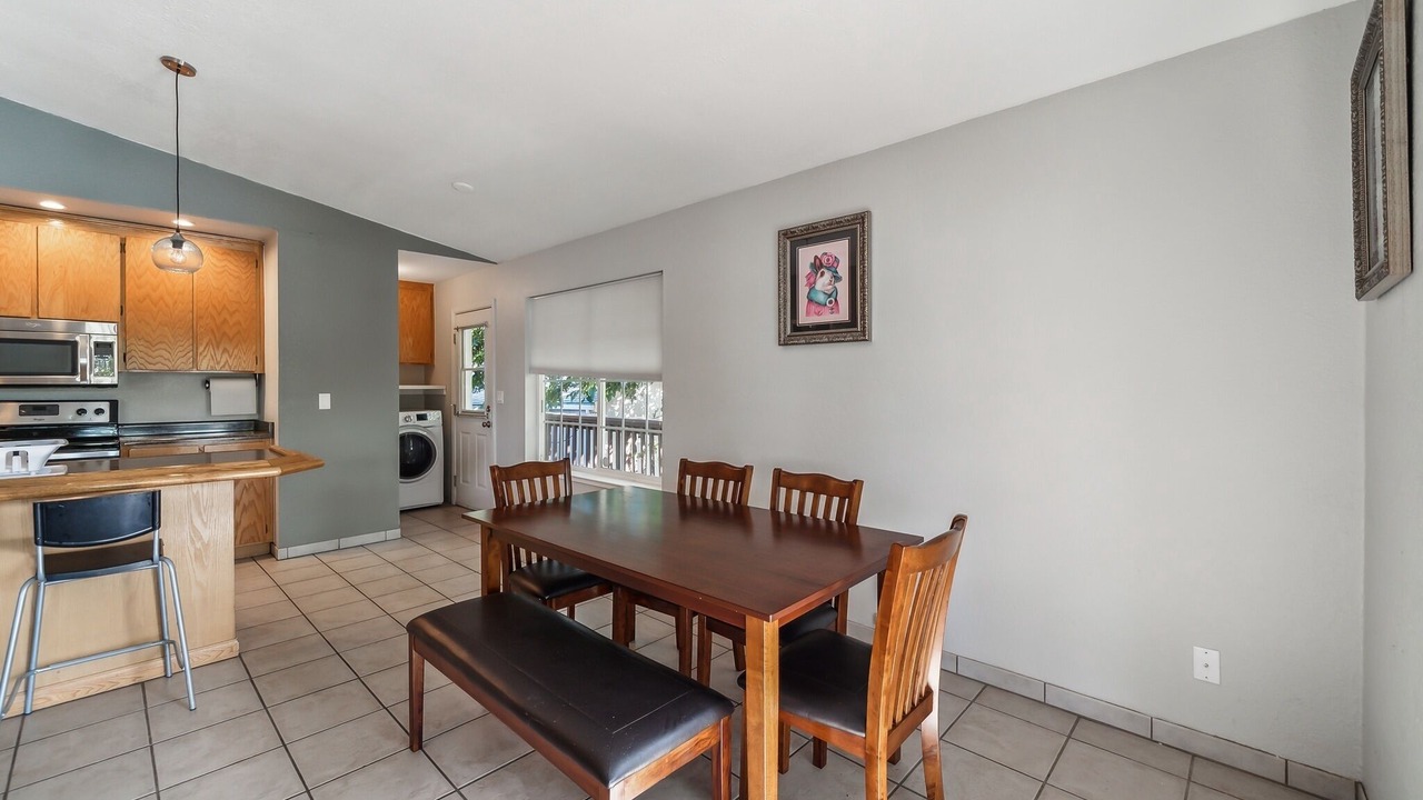 Photo of Bedroom in Clearlake Park