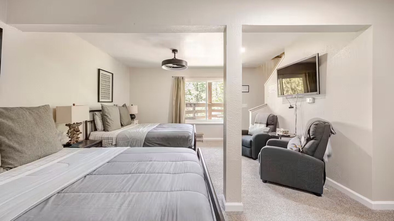Photo of Bedroom in Tahoe Village