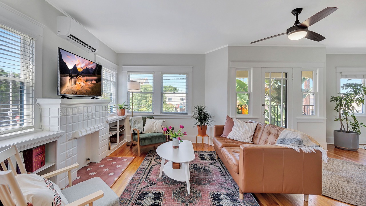 Photo of Livingroom in Bluff Heights