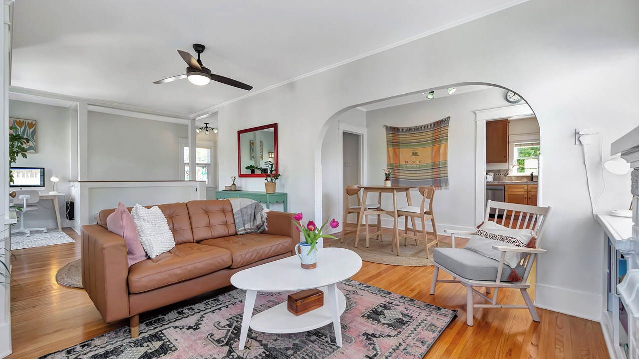 Photo of Livingroom in Bluff Heights
