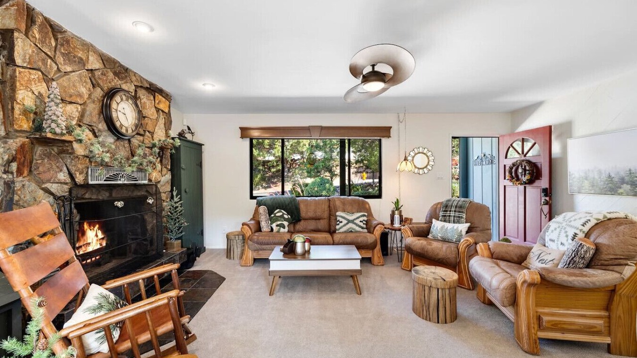 Photo of Livingroom in Prescott