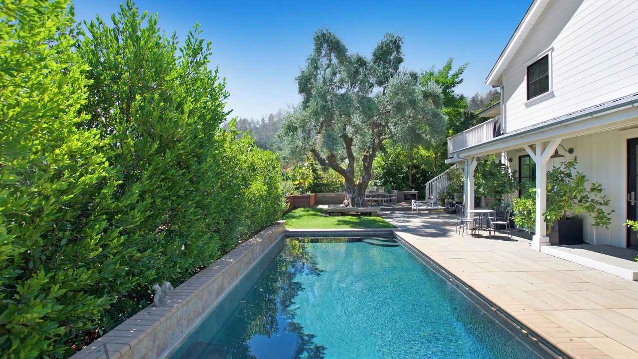 Photo of Outdoor in St. Helena